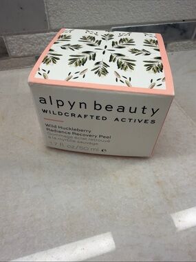 ALPYN BEAUTY Wild Huckleberry Radiance Recovery Peel